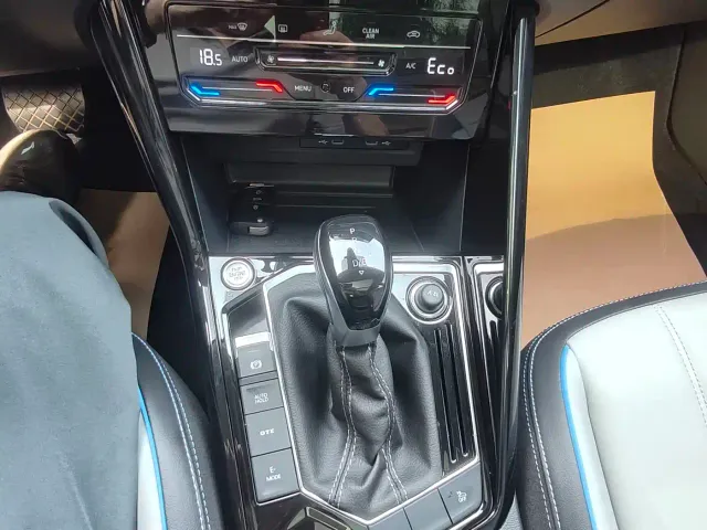 Volkswagen Tayron GTE Plug-in Hybrid — Фото автомобиля 16