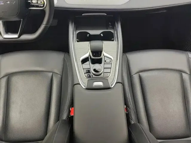 Chery Tiggo 8 PLUS — Фото автомобиля 16