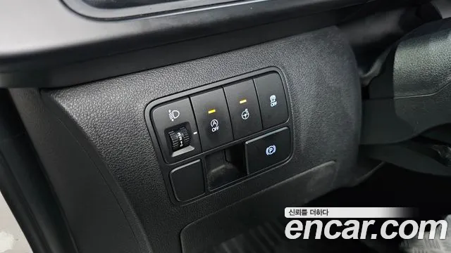 Hyundai Staria Staria Карго 3 места — Фото автомобиля 17