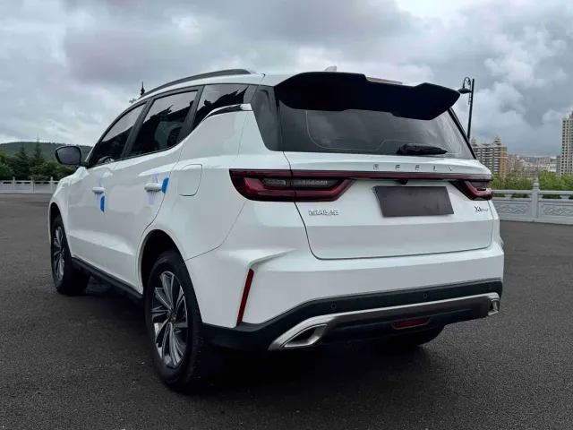 Geely Vision X6 — Фото автомобиля 4