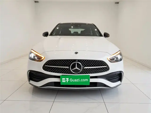 Mercedes-Benz C-Class — Фото автомобиля 2