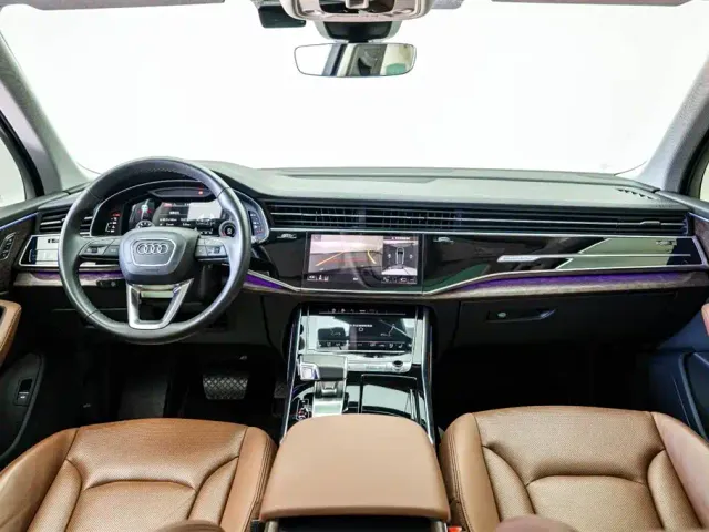 Audi Q7 — Фото автомобиля 6