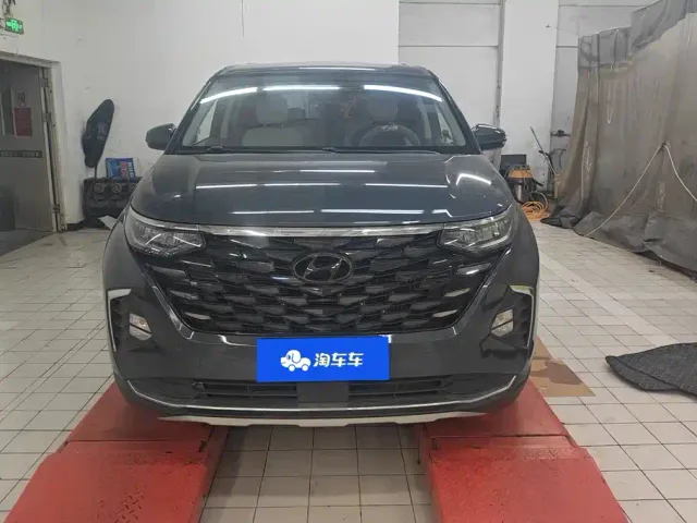 Hyundai Custo — Фото автомобиля 2