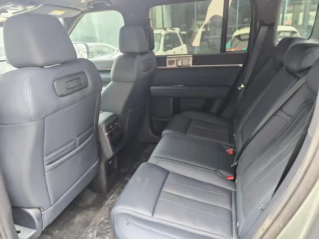 BYD FangChengBao Titanium 7 — Фото автомобиля 11