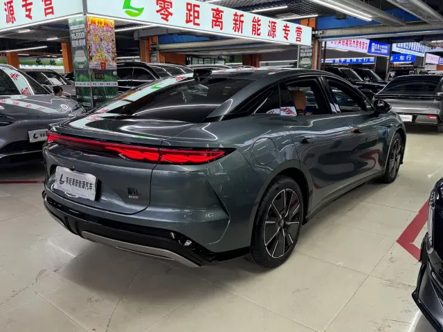 BYD Han L — Фото автомобиля 6