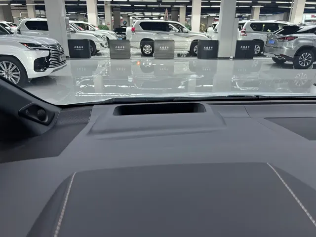 Toyota Vellfire — Фото автомобиля 26