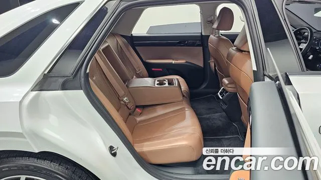 Hyundai Grandeur Grandeur (GN7) — Фото автомобиля 12