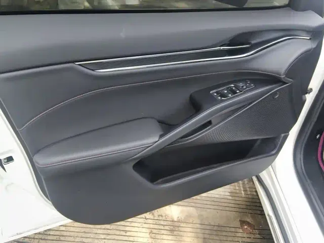Ford Mondeo — Фото автомобиля 7