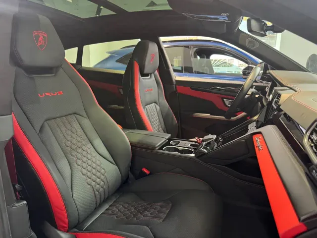 Lamborghini Urus — Фото автомобиля 6