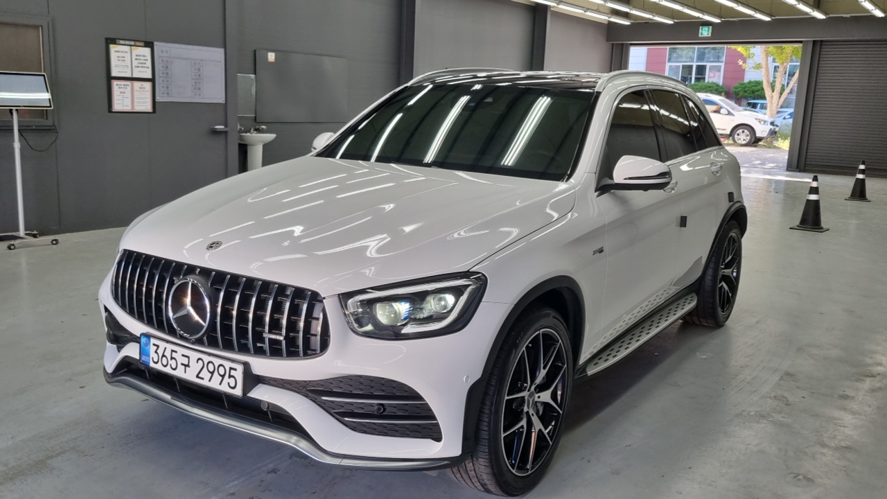 Фотография автомобиля — Mercedes-Benz GLC-Class X253