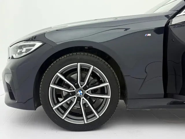BMW 3 Series — Фото автомобиля 21