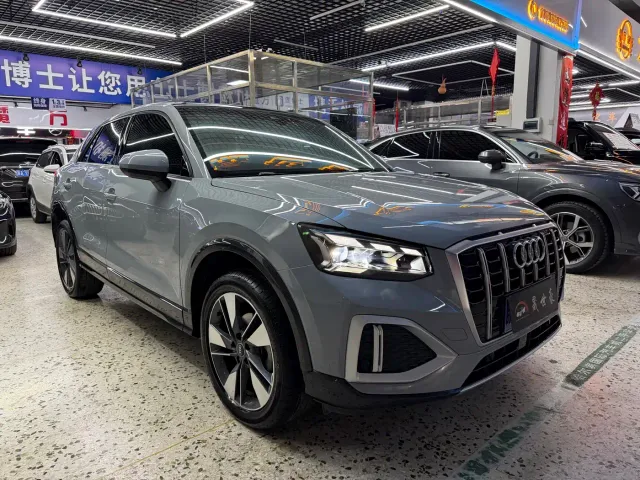 Audi Q2L — Фото автомобиля 3