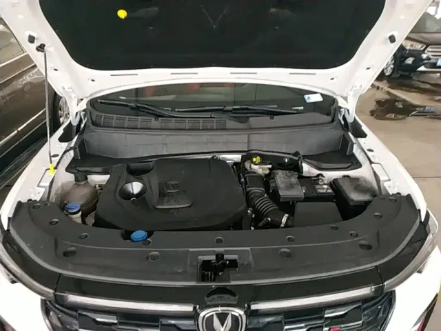 Changan CS35 Plus — Фото автомобиля 19