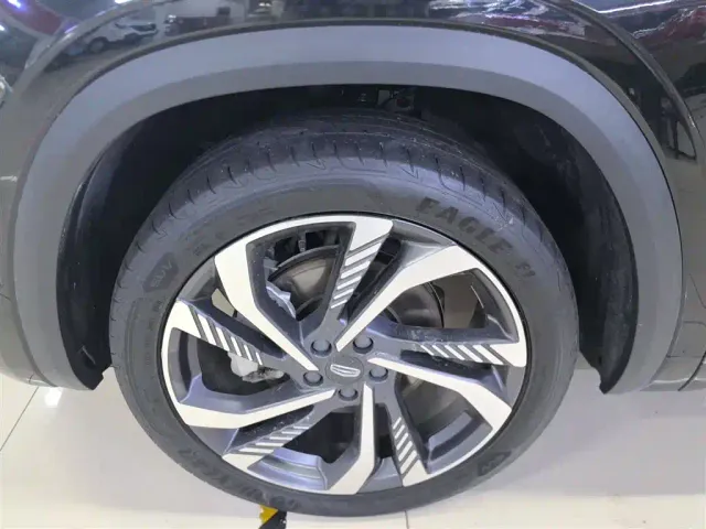 Geely Xingyue L — Фото автомобиля 22