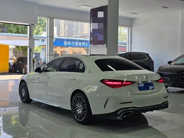 Mercedes-Benz C-Class — Фото автомобиля 13