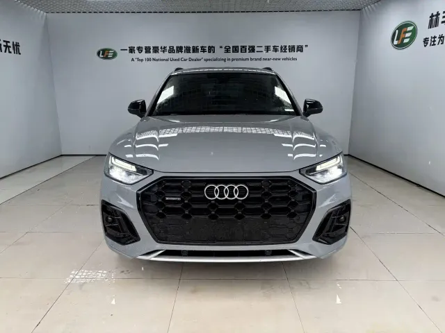 Audi Q5L — Фото автомобиля 2