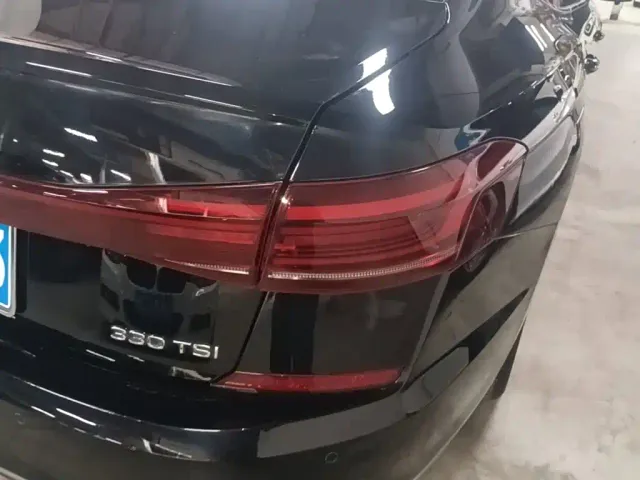 Volkswagen Passat 2023 Facelift 330TSI Starlight Elite Edition — Фото автомобиля 7