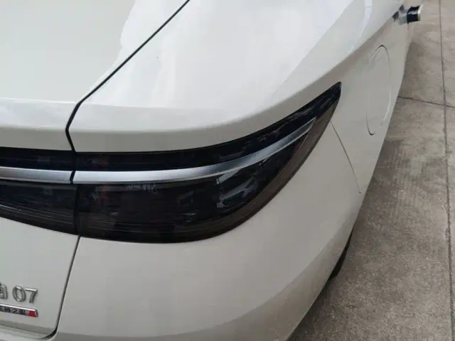 BYD Seal 07 DM-i — Фото автомобиля 7