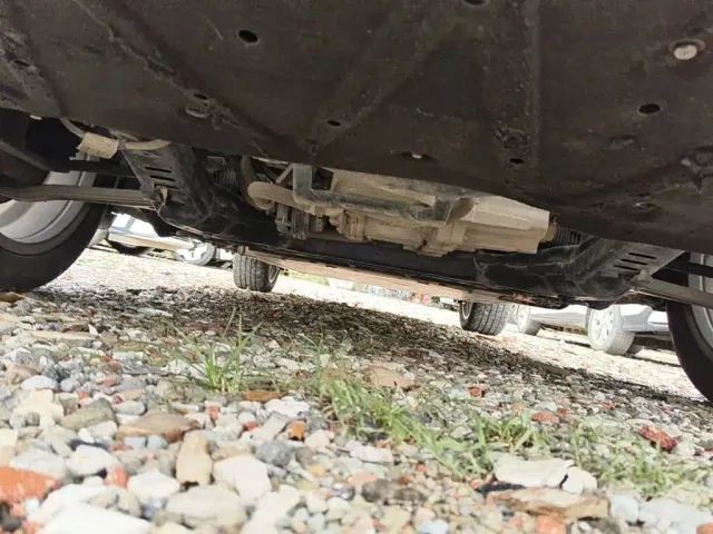 Geely Geometry C — Фото автомобиля 10