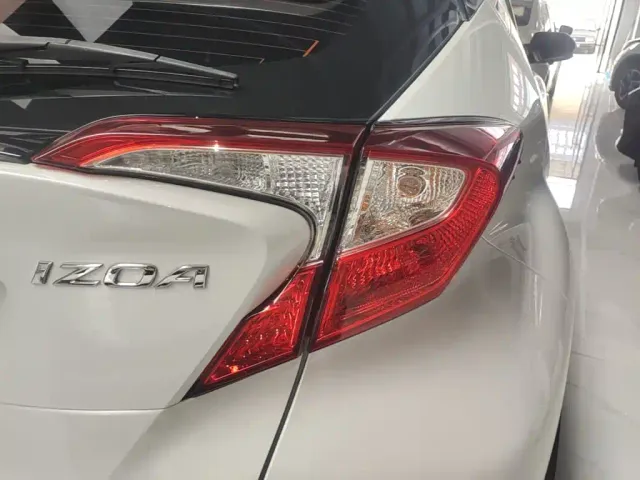Toyota IZOA — Фото автомобиля 7