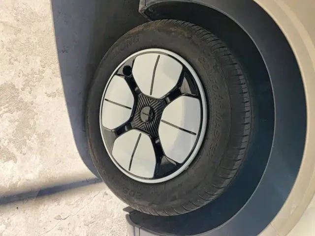 Geely Starry Wish — Фото автомобиля 6