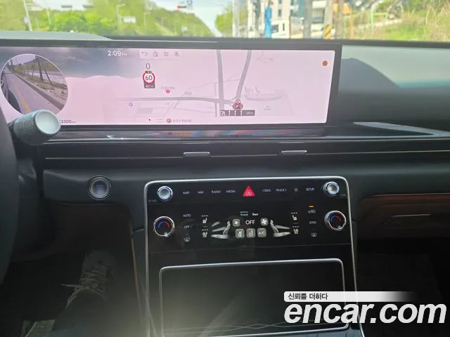 Genesis GV80 2.5T Бензин 2WD — Фото автомобиля 13