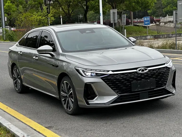 Chery Arrizo 8 — Фото автомобиля 3