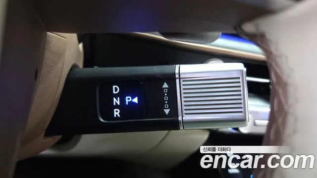 Hyundai Grandeur GN7 — Фото автомобиля 12