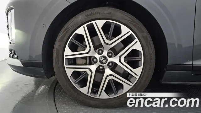 Hyundai Grandeur GN7 — Фото автомобиля 5