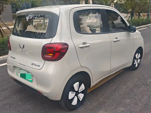 Wuling Hongguang Mini EV — Фото автомобиля 4