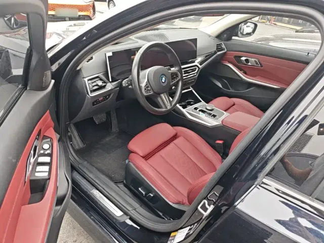 BMW BMW i3 2024 eDrive 40 L Night Sport Package — Фото автомобиля 14