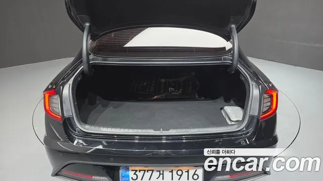 Hyundai Sonata — Фото автомобиля 20