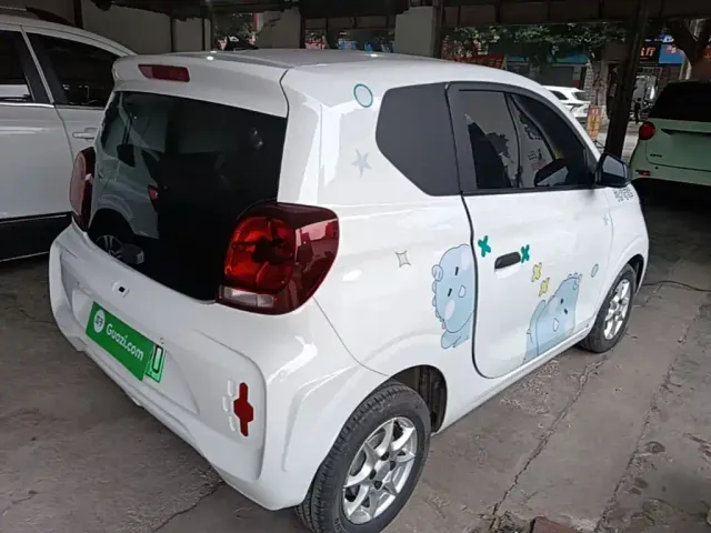 Roewe Clever — Фото автомобиля 6