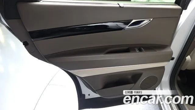 Genesis GV80 — Фото автомобиля 13