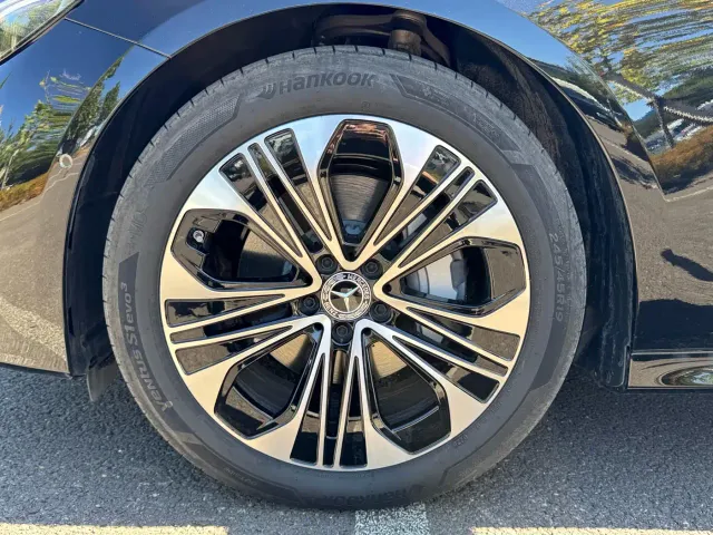 Mercedes-Benz E-Class — Фото автомобиля 18