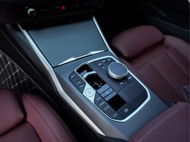 BMW 3 Series — Фото автомобиля 14
