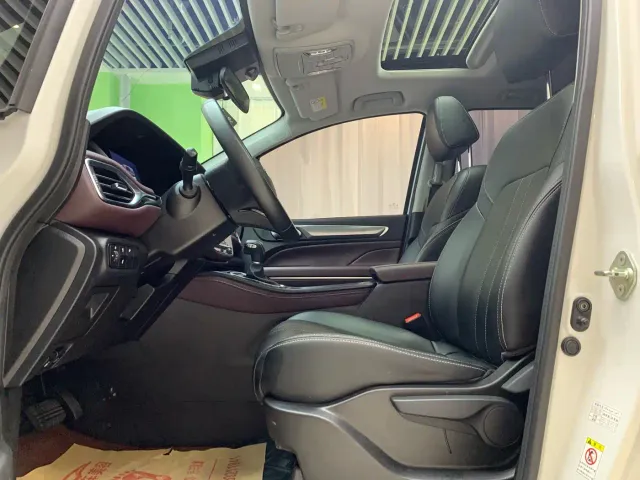 GAC Trumpchi M6 — Фото автомобиля 8