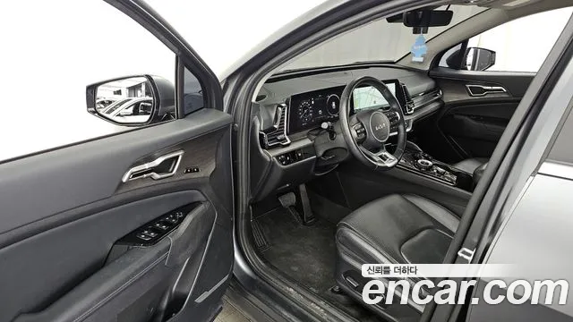 Kia Sportage Sportage 5-е поколение Бензин 1.6 турбо 2WD — Фото автомобиля 10