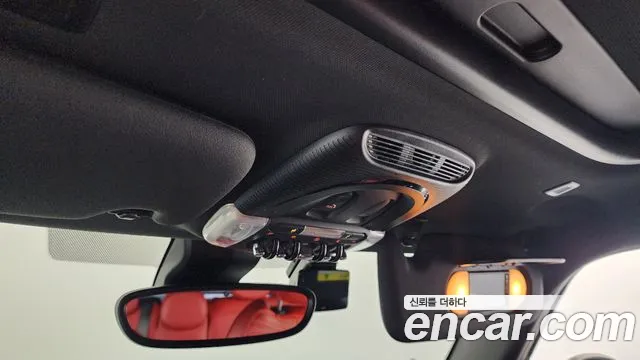 Mini Cooper Cooper 5 дверей Resolute Edition — Фото автомобиля 25