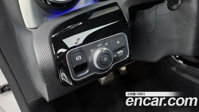 Mercedes-Benz CLA-Class — Фото автомобиля 19