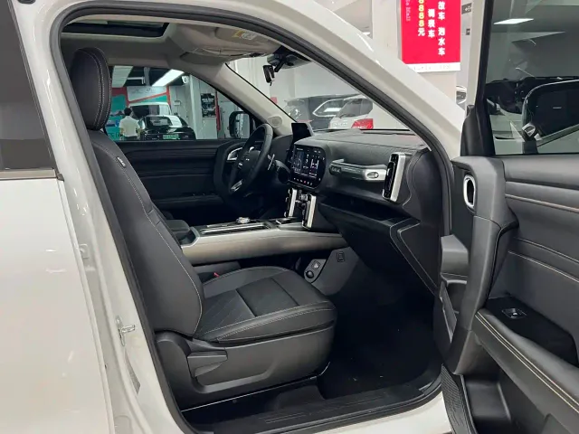 Haval Big Dog — Фото автомобиля 9