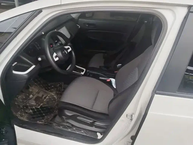Honda Fit — Фото автомобиля 19