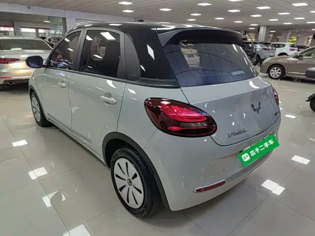 Wuling Bingo — Фото автомобиля 4