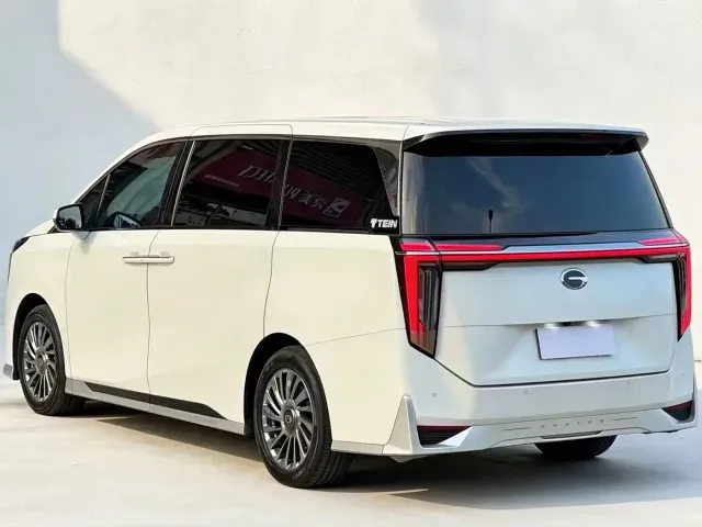 GAC Trumpchi M8 — Фото автомобиля 7