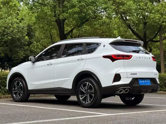 Jetour X70 — Фото автомобиля 7