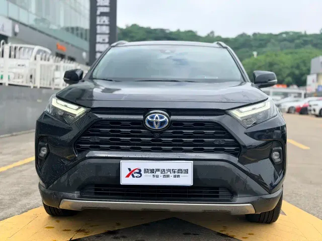 Toyota RAV4 — Фото автомобиля 2