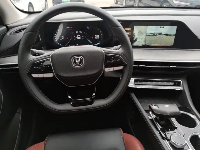 Changan Eado — Фото автомобиля 10