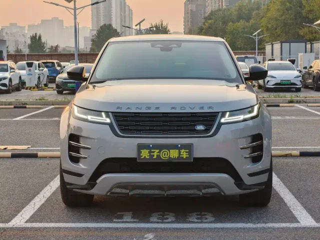 Land Rover Range Rover Evoque — Фото автомобиля 3