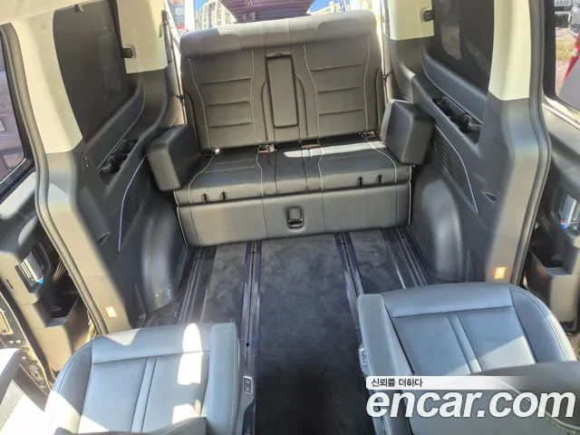 Hyundai Staria Staria — Фото автомобиля 16