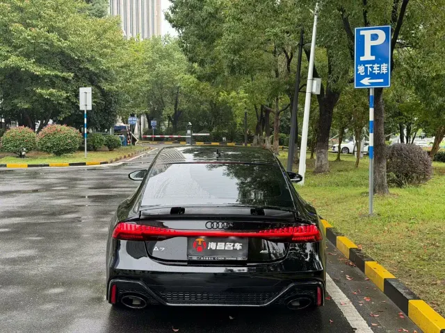 Audi A7 — Фото автомобиля 5
